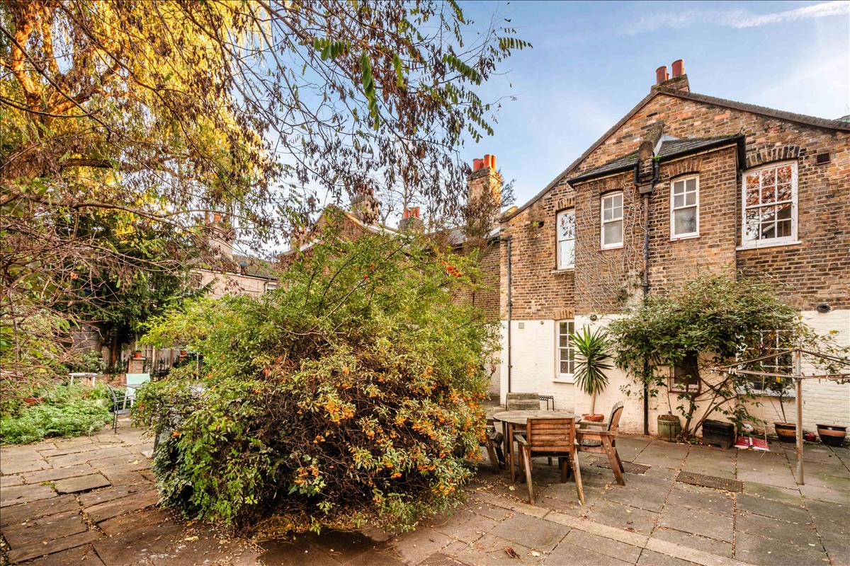 Property Image bcc5ab3e-4990-4b6c-94b3-5d2df5dd10d5