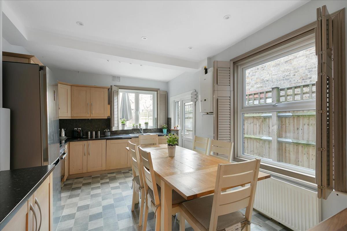Property Image bcc9abe3-16be-43d5-9898-9fcef47ac6f2