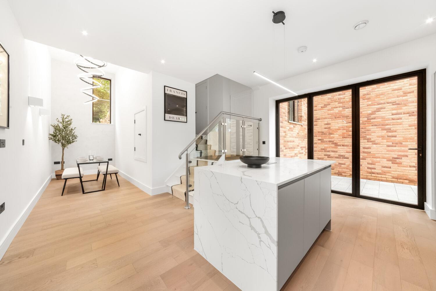 Property Image bcd4c146-5aa5-42fb-bd84-784012eb93aa