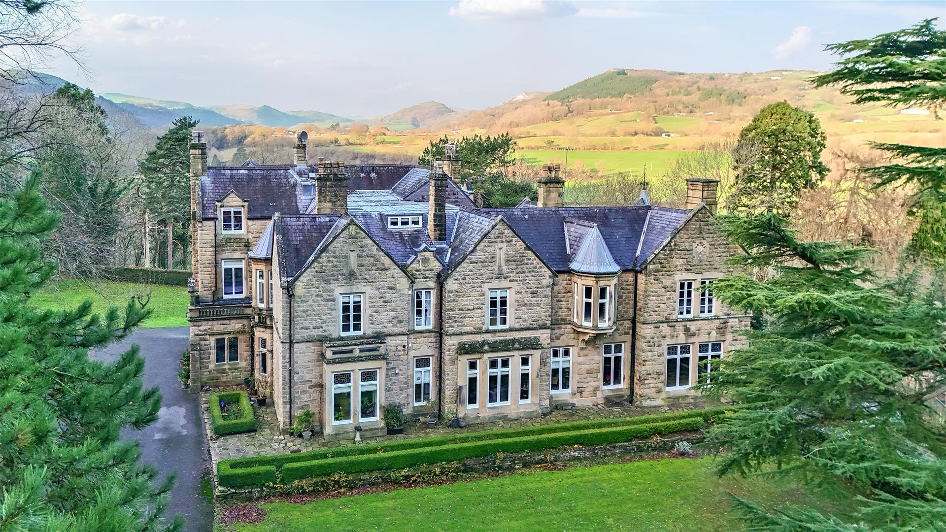 Property Image bcd7ab34-da8c-45ca-89c4-2e126b07b43c