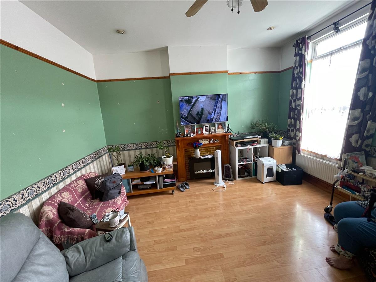 Property Image bce858cf-20d6-4db9-9973-3480c33ae9a9