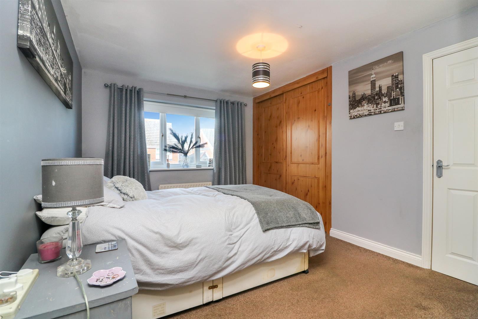 Property Image bd14d86c-7ad8-46c5-a952-9f9c3857d9b4