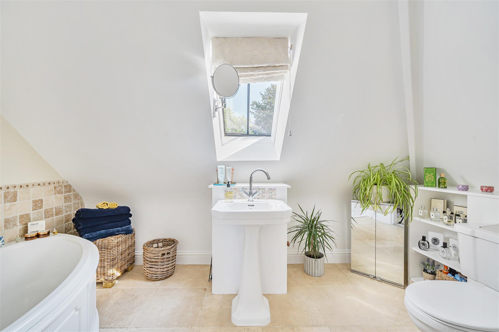 Property Image bd15a713-8e6b-416b-ab02-10cd70689e34