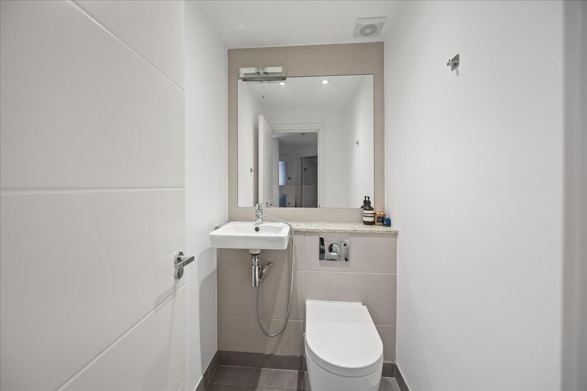 Property Image bd169496-ce07-418a-a3d6-fef647ebc942