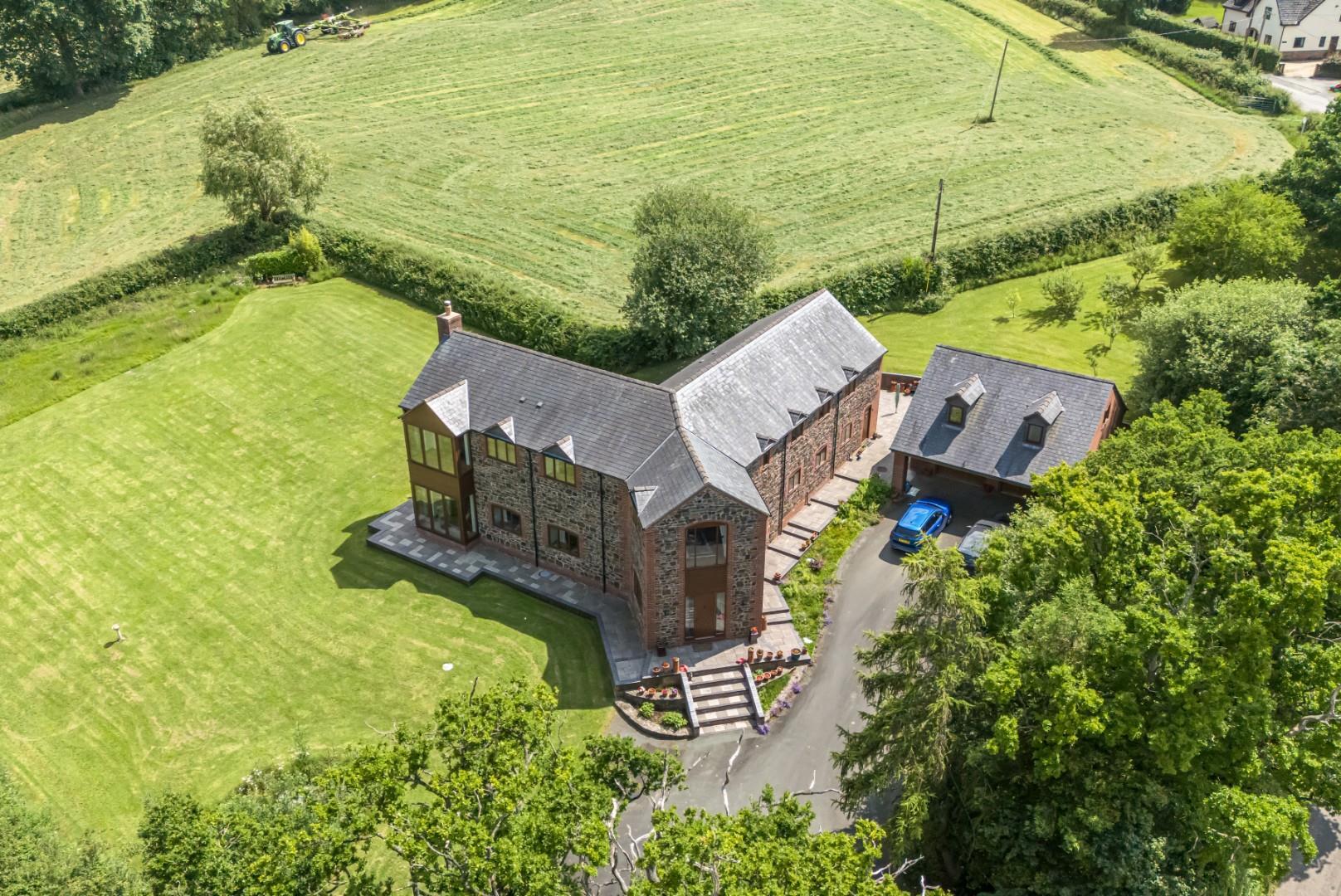 Property Image bd28d526-6dd3-4d8f-8b4d-408f107b18e9