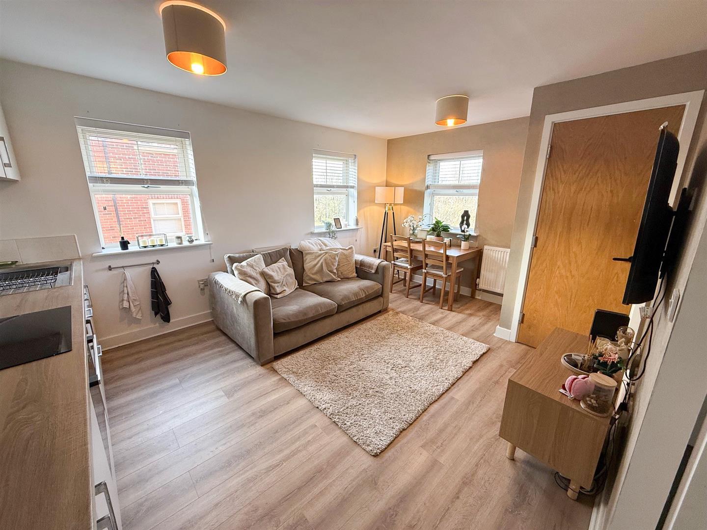Property Image bd2c0f96-08a0-4ef5-8dba-29ef2f69c578