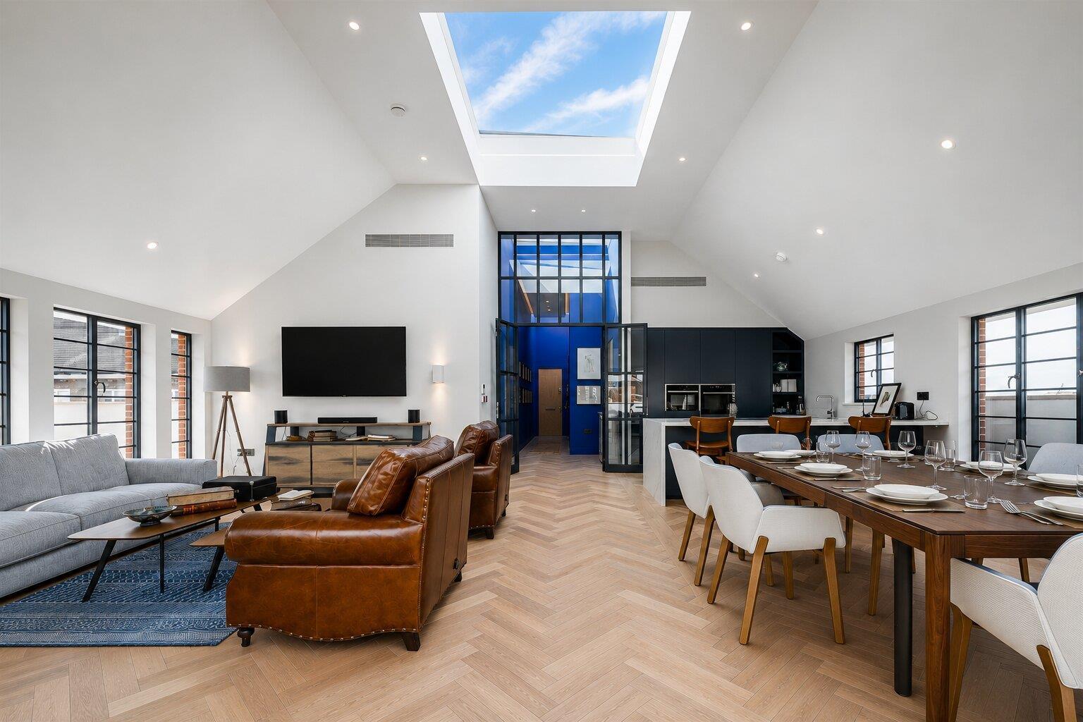 Property Image bd3d56ee-4ece-4e1d-a76e-fd5b12c925d9