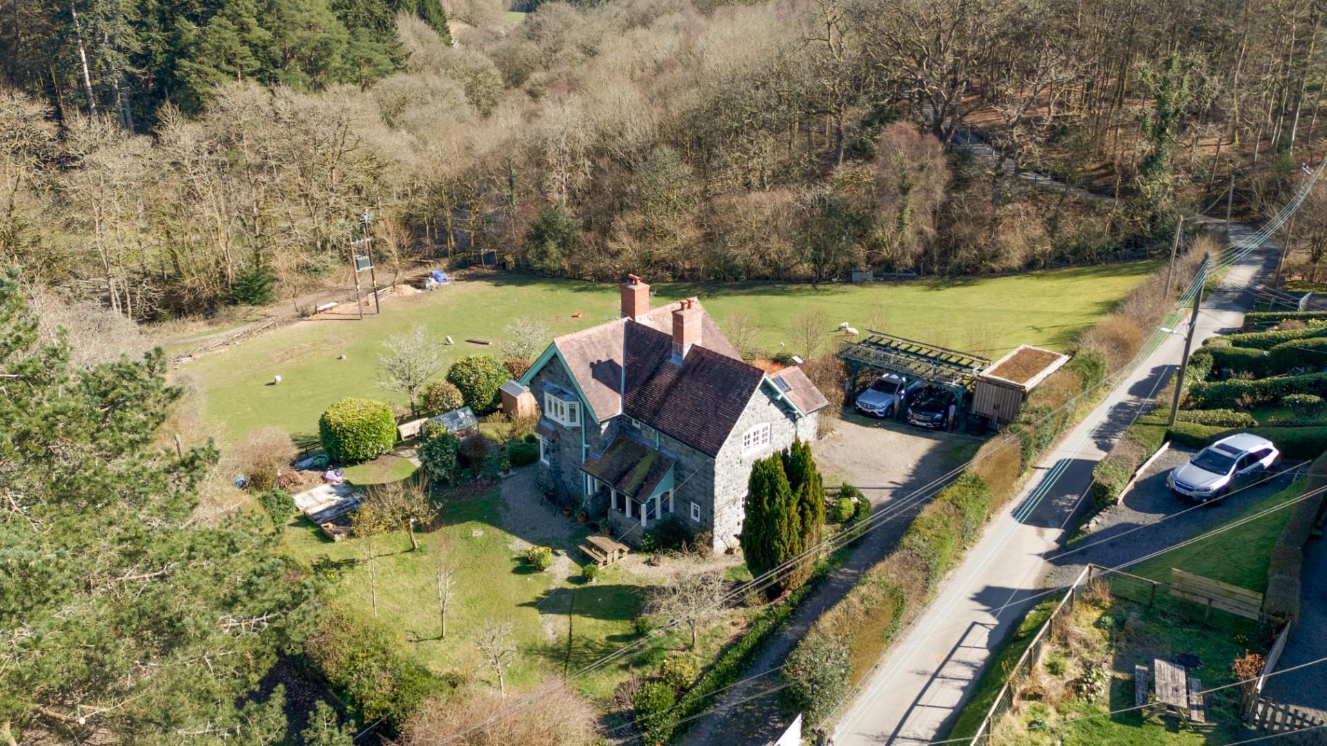 Property Image bd40cf50-7be0-4ce3-a605-ffcd1bb88a46