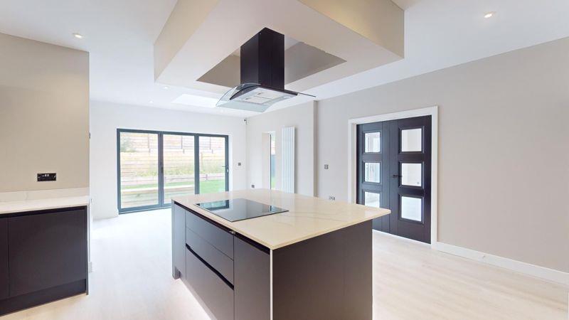 Property Image bd508bb1-79b2-4401-b126-508290423e33