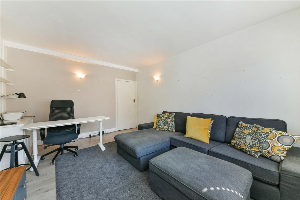 Property Image bd55f775-9b82-4bbd-a2ff-8d6f9cab1ceb