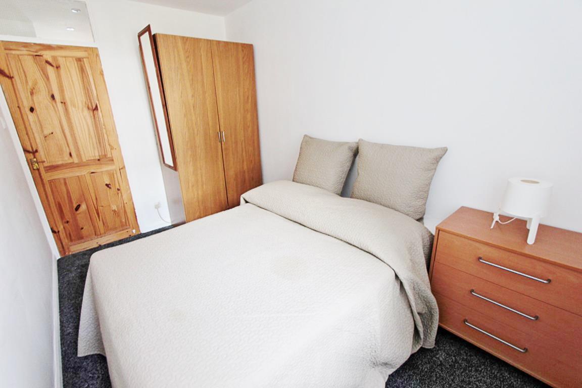 Property Image bd58232e-07f5-4203-ae81-f87f7528c2a7