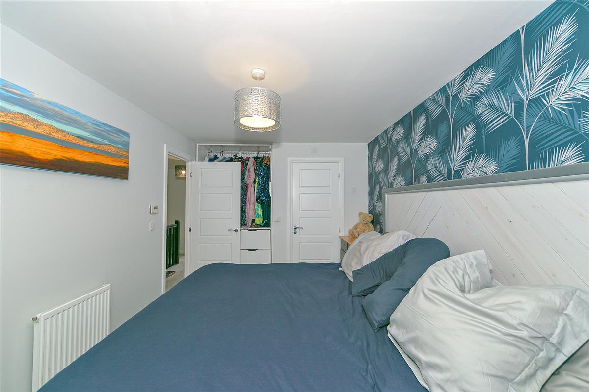 Property Image bd5f0839-b258-4137-9cdb-5592a49b1528