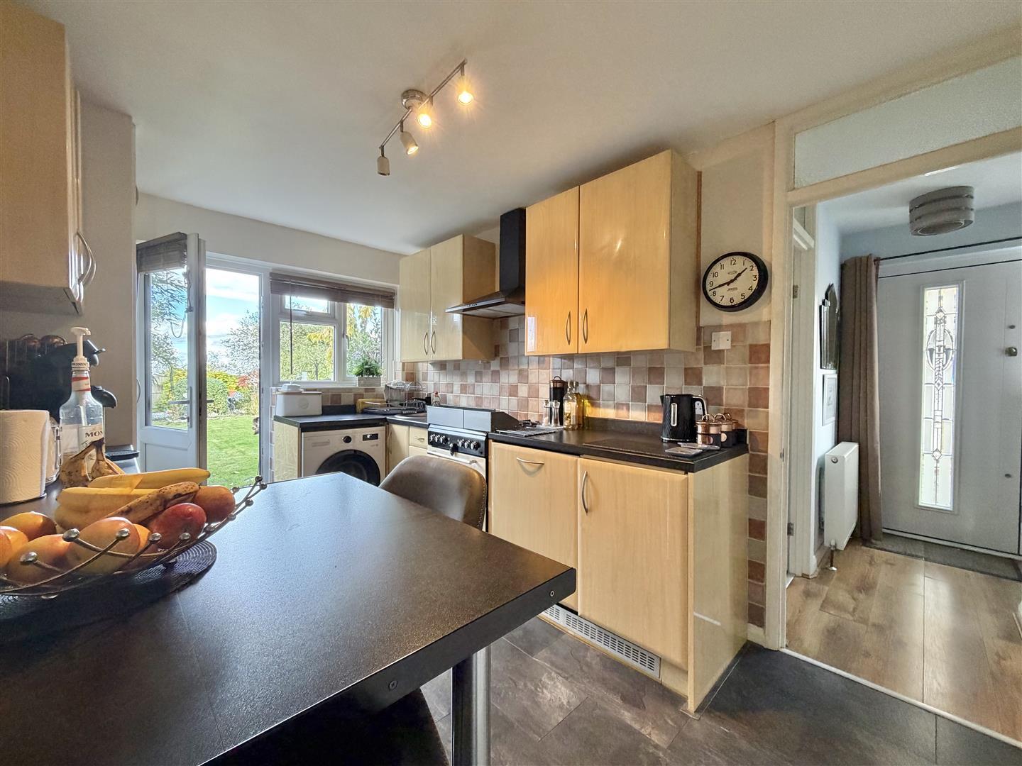 Property Image bd834d39-70f2-41c5-9644-41701ac8e8f1