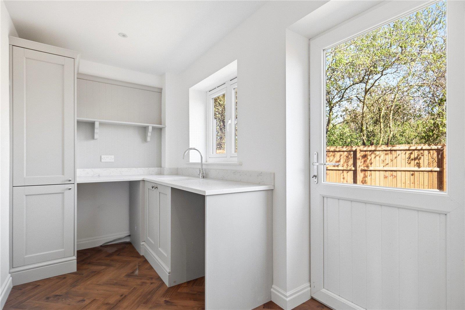 Property Image bd84a122-8156-487a-a229-9e81f5f6c1d1