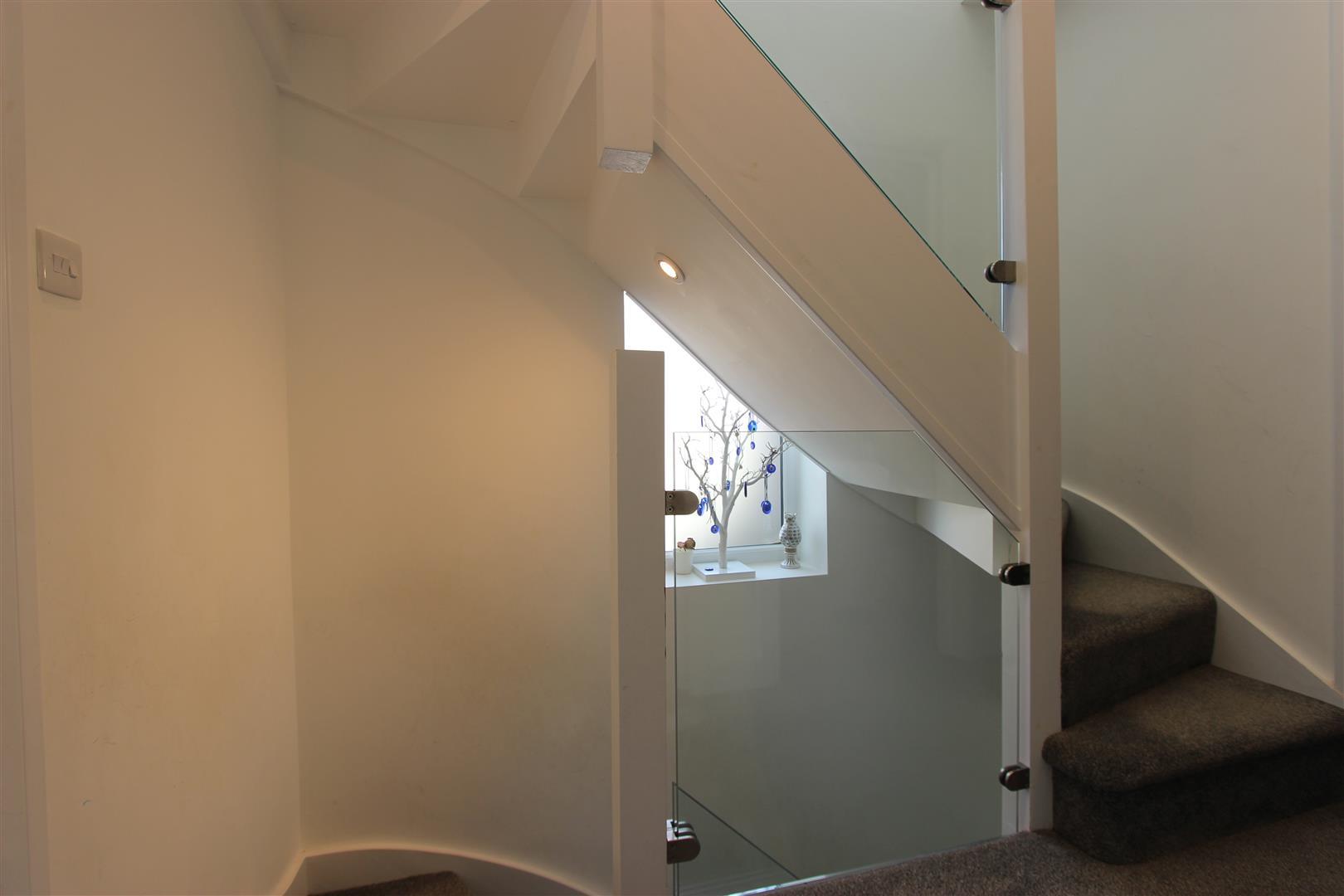 Property Image bd853ff0-0317-41da-95d1-66bbc2e4c9cb