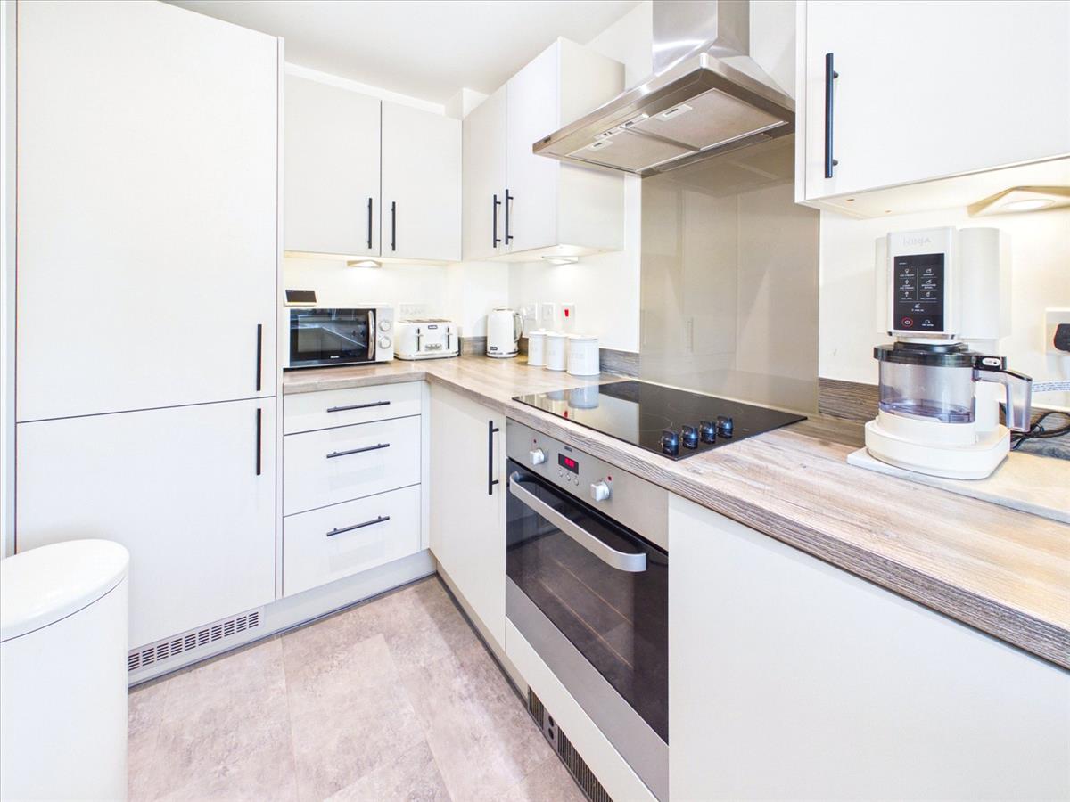 Property Image bd90fa68-6d22-40d7-ac69-bef1bf64616d