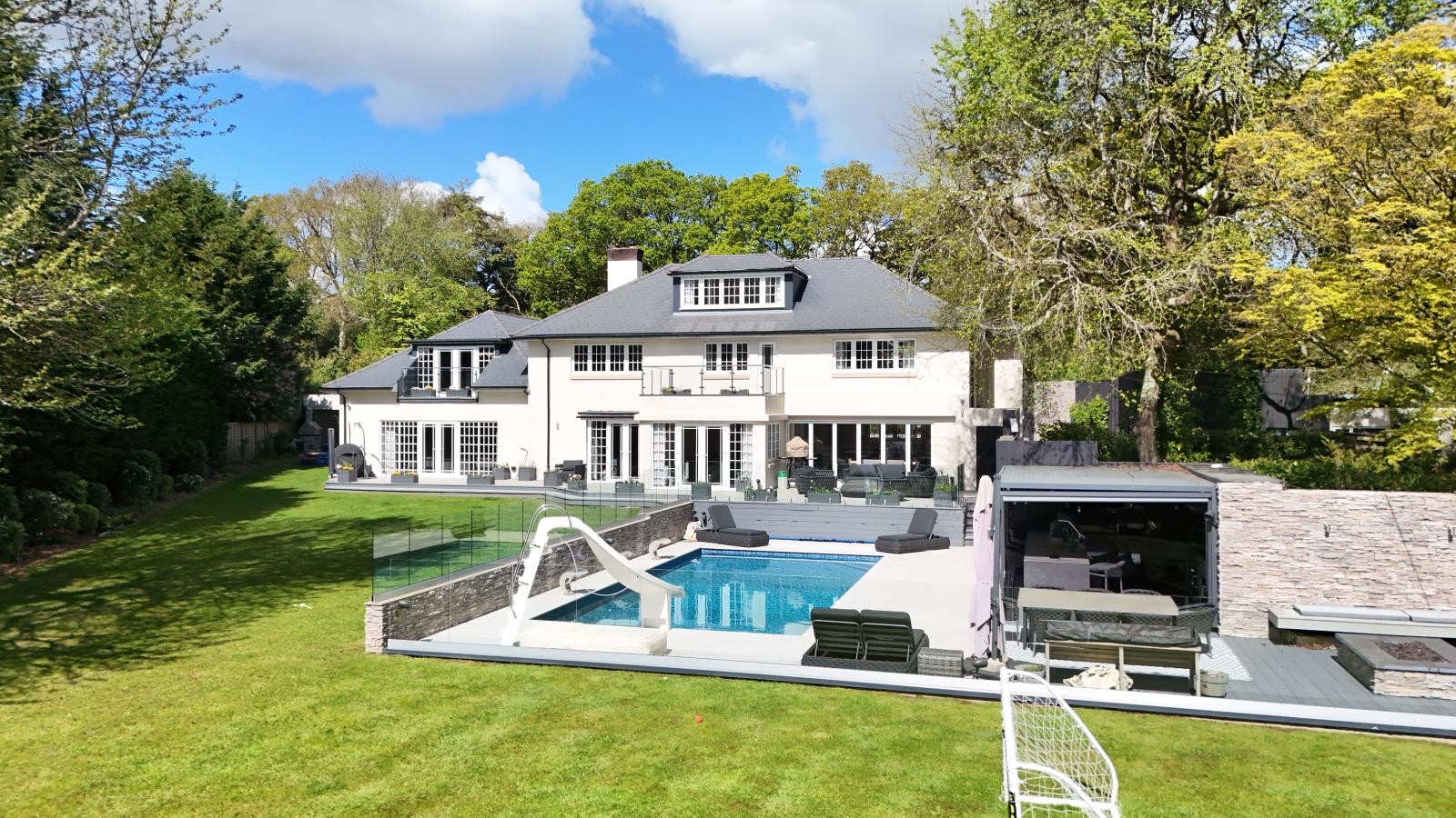 Property Image bd9d3e34-1c35-47bb-ad18-32c64533754c