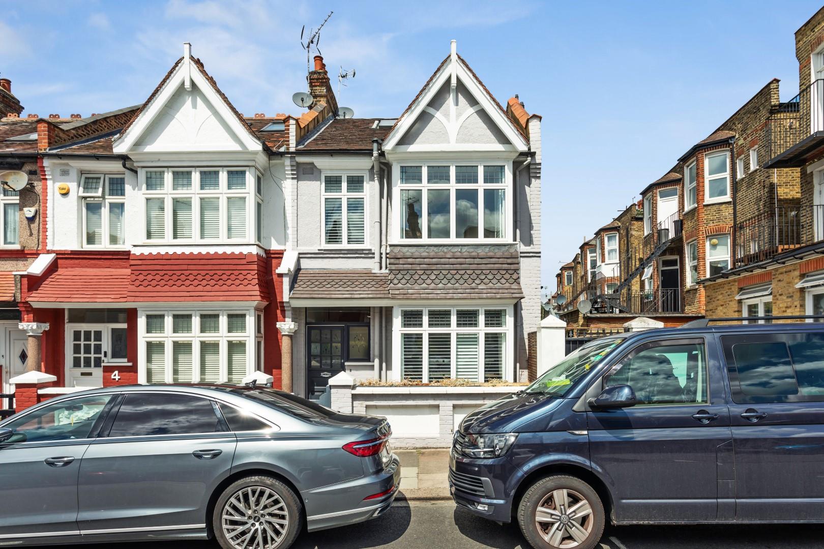Property Image bda86b7a-e3c2-4784-8300-573c53ebf9c6
