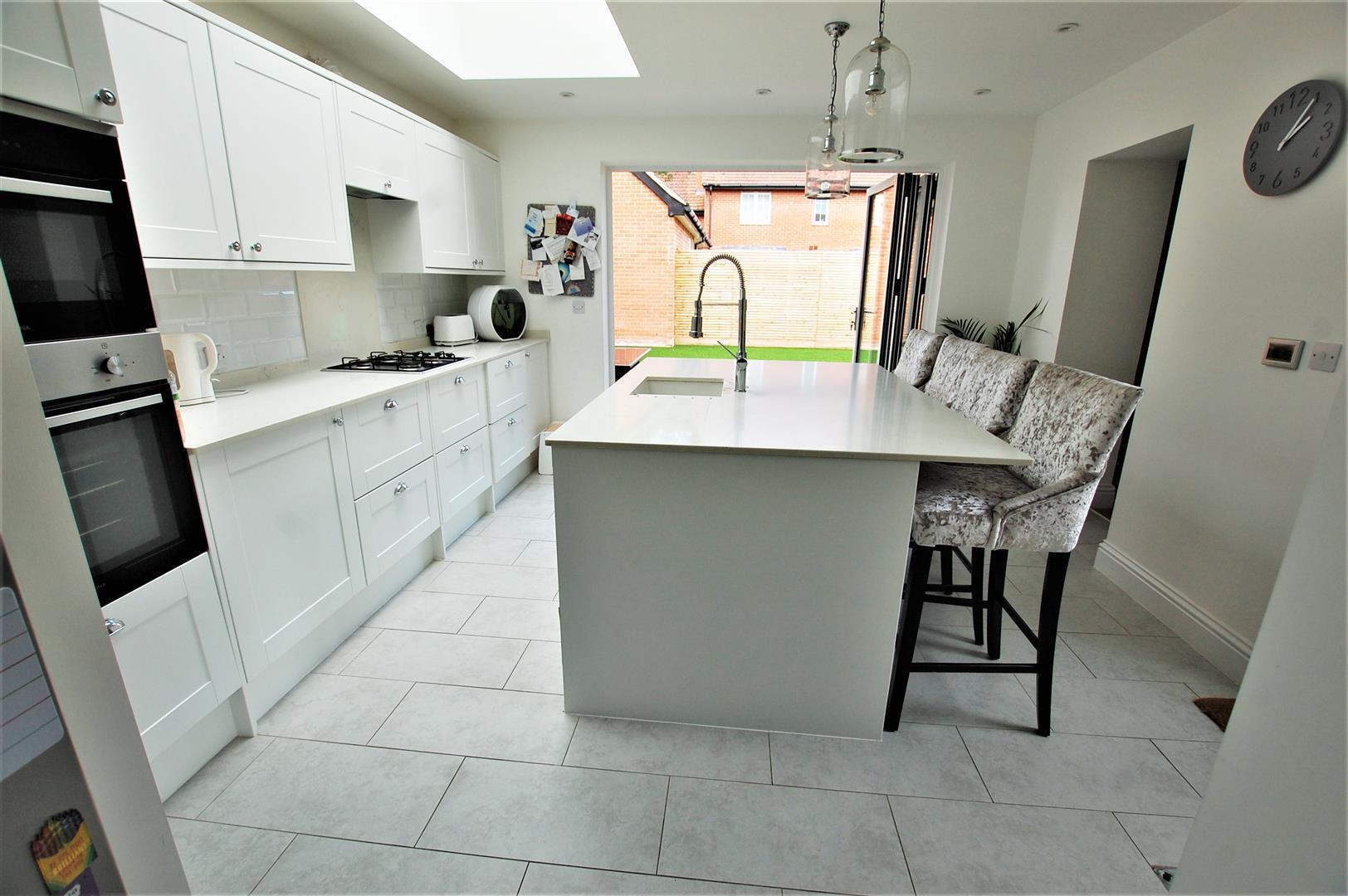 Property Image bda9e122-d7fd-4832-a38b-ac3660f42b5a