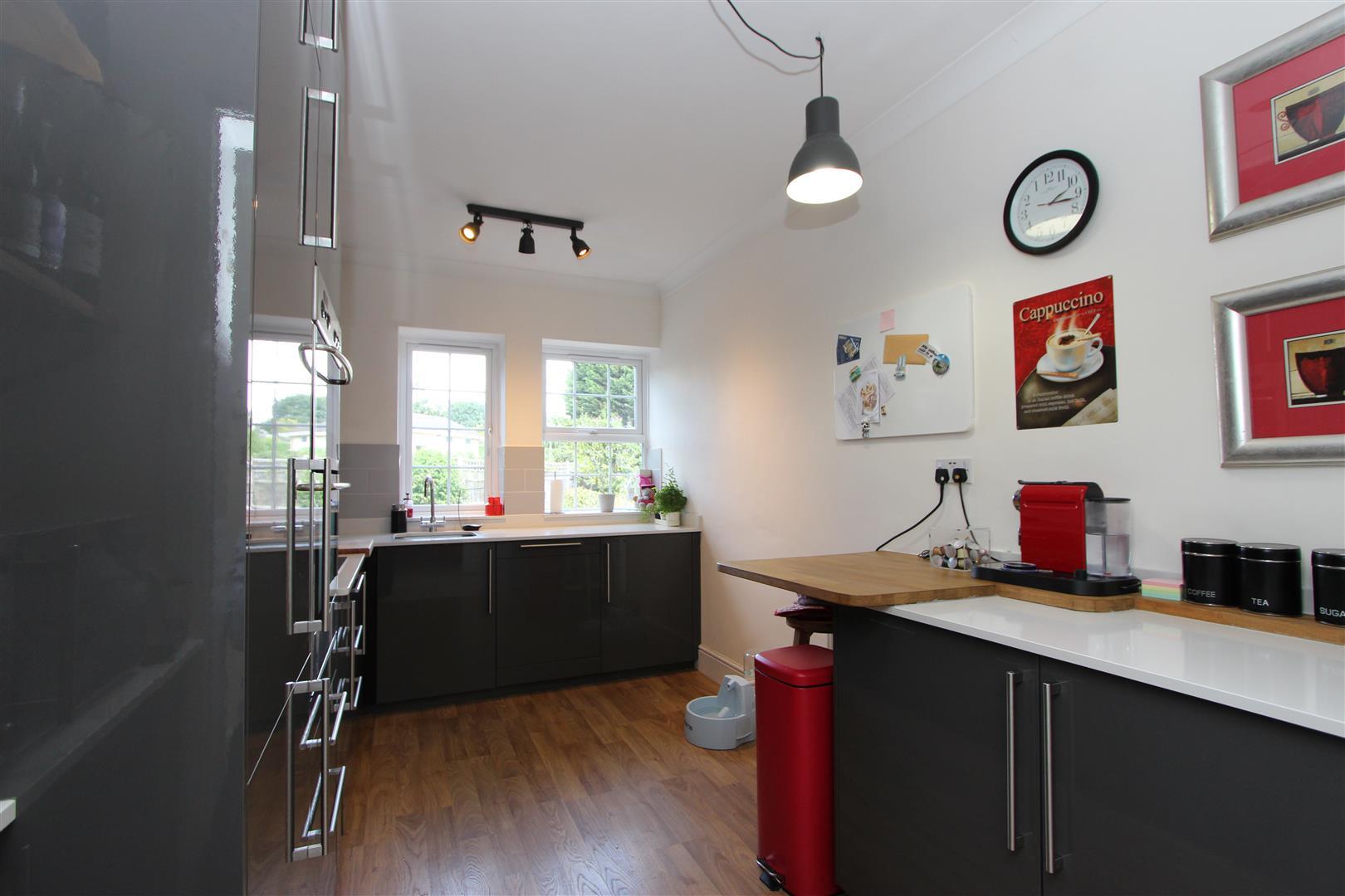Property Image bdc753ab-2bdd-4fd0-a3a1-74d4d4bb594d