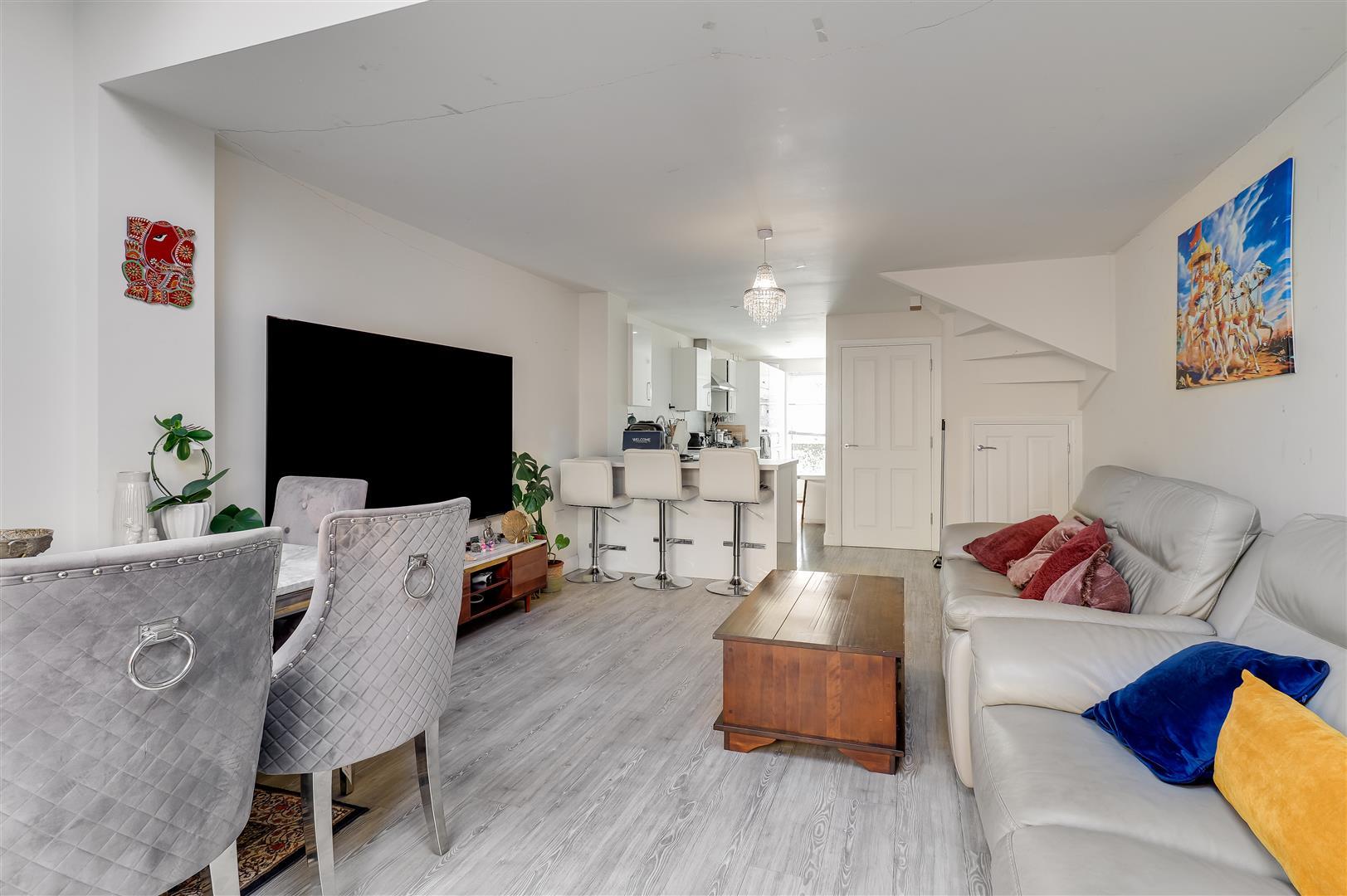 Property Image bdcd47ba-174e-408d-910f-51d05248eac1