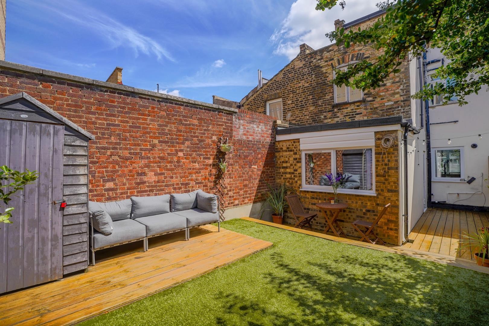 Property Image bdd5f06c-efaf-4a62-aeaf-ba85759e2aa0