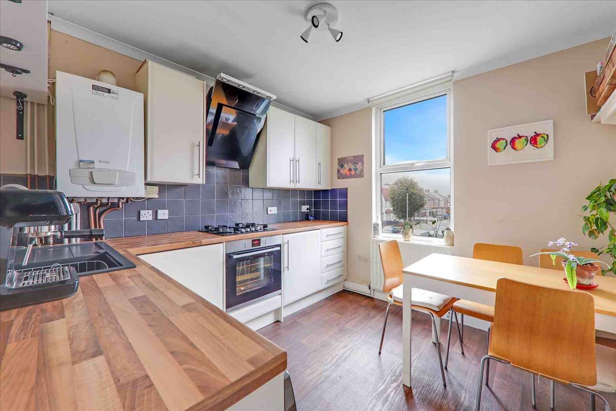 Property Image bdd8b7ef-0a17-4ef3-bb17-760f7dd432ea