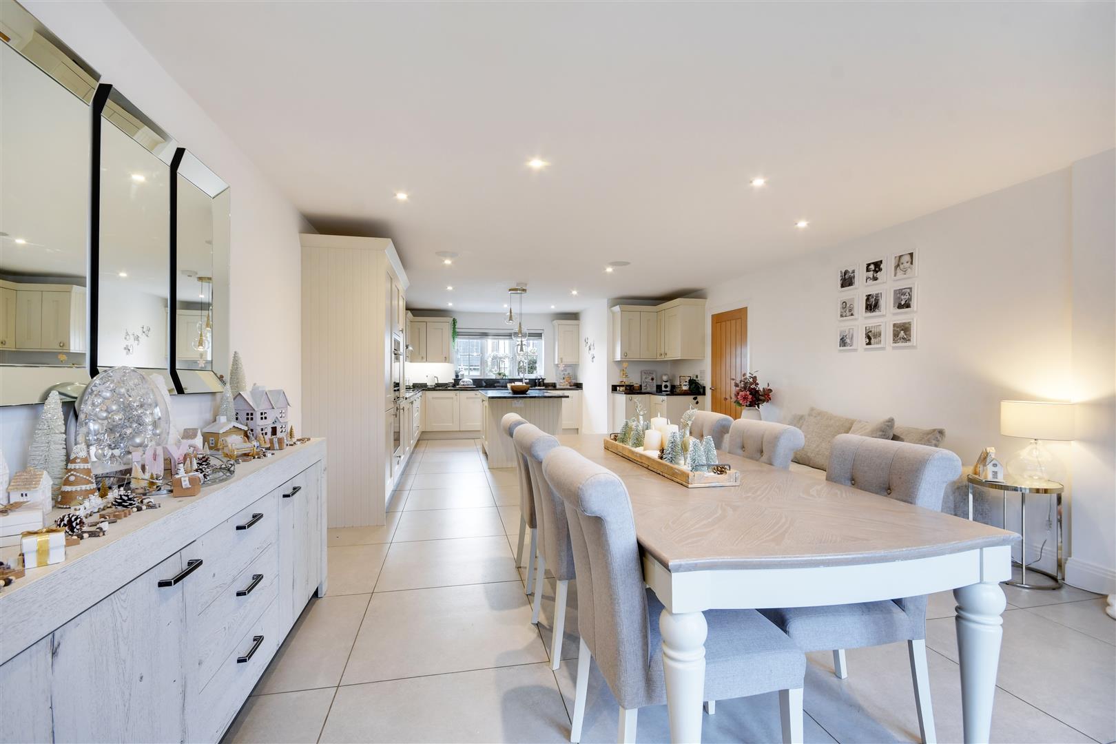 Property Image bde4fa65-9921-411e-985d-dc0438f693c3