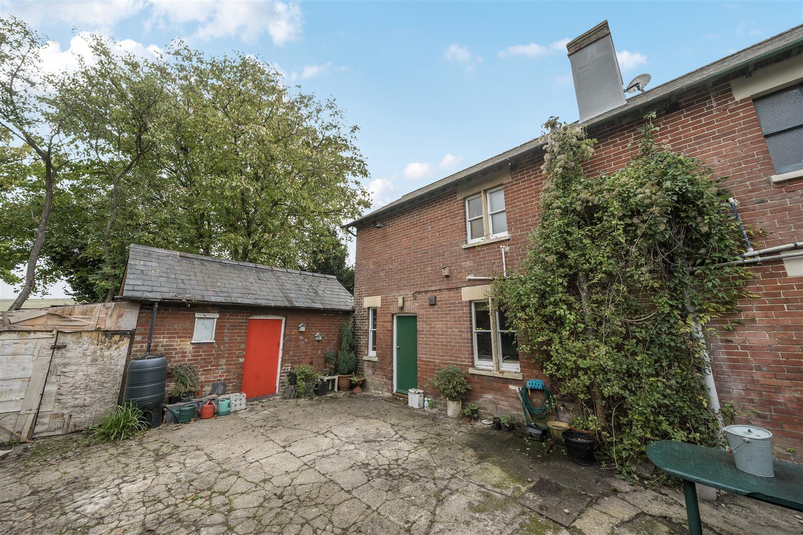 Property Image bdf3e37f-e1fa-404e-997a-874c1524109b