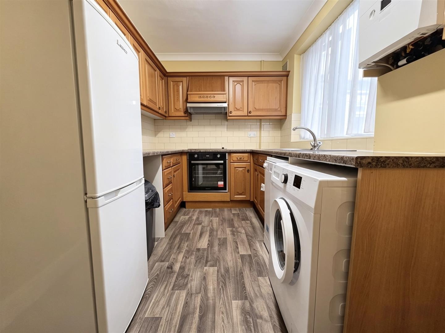 Property Image bdf80eb3-57a1-4129-8fbe-dcffd56f5356