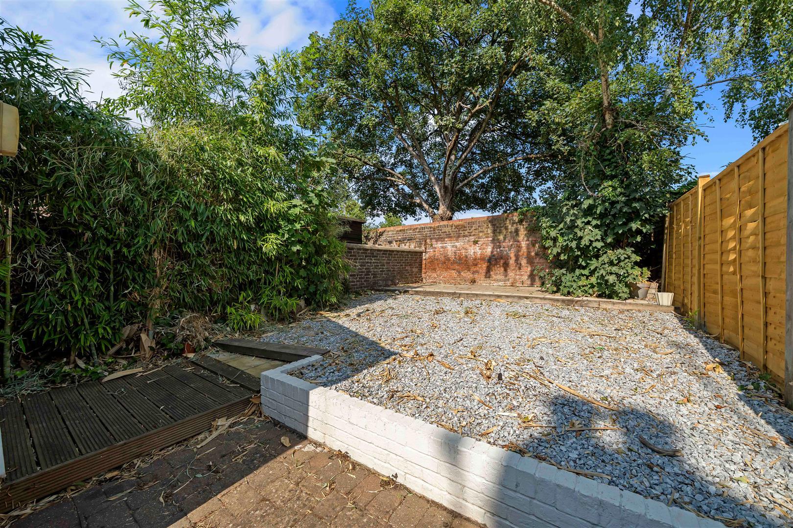 Property Image bdfc6ff6-cd26-40c2-a57e-148b3b5d29e8