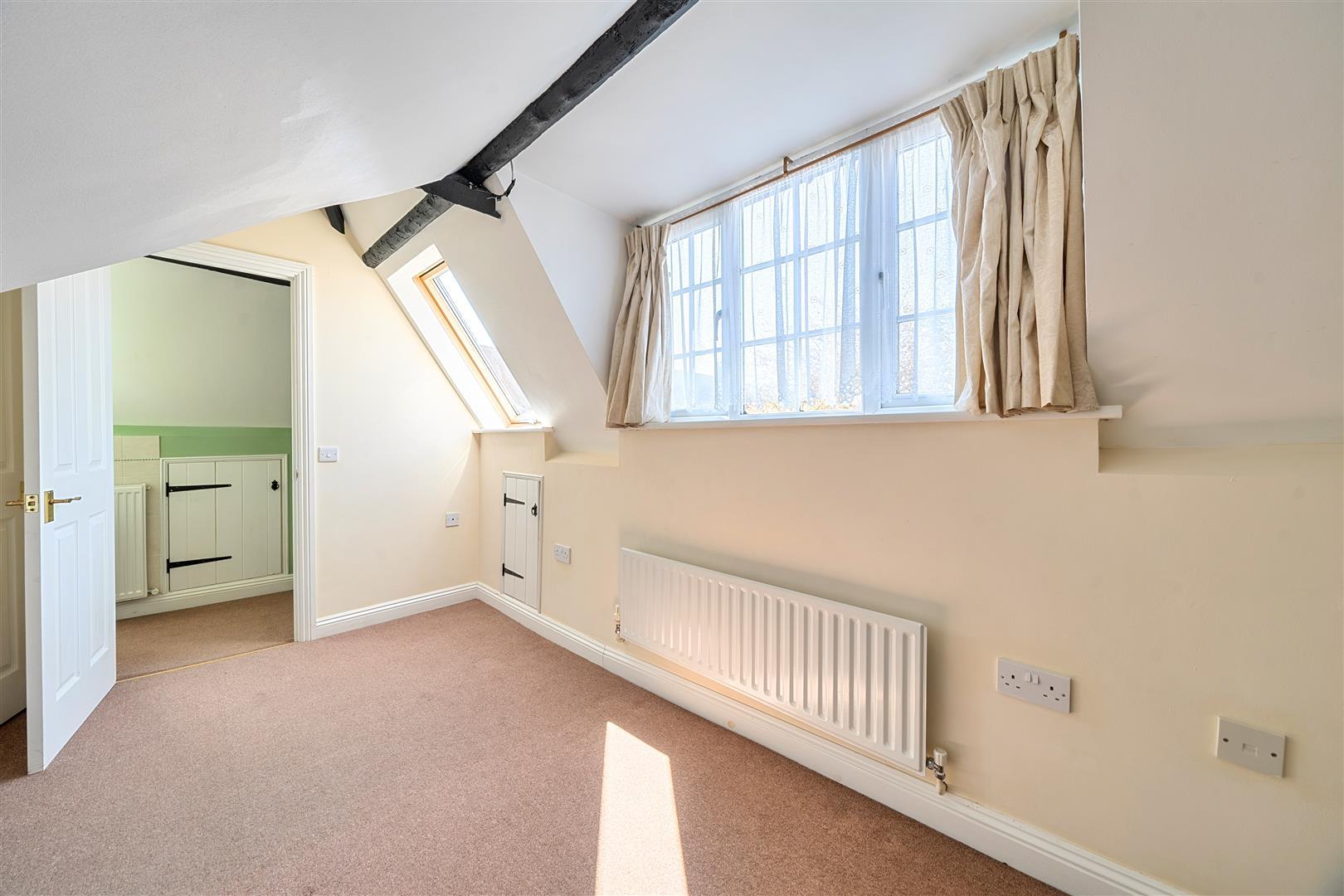 Property Image bdfca822-a4bb-4c39-8403-b33930f3b210