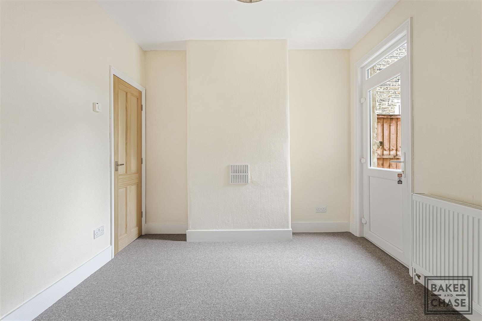 Property Image be342ceb-5077-46b6-b4b0-592f99f45922