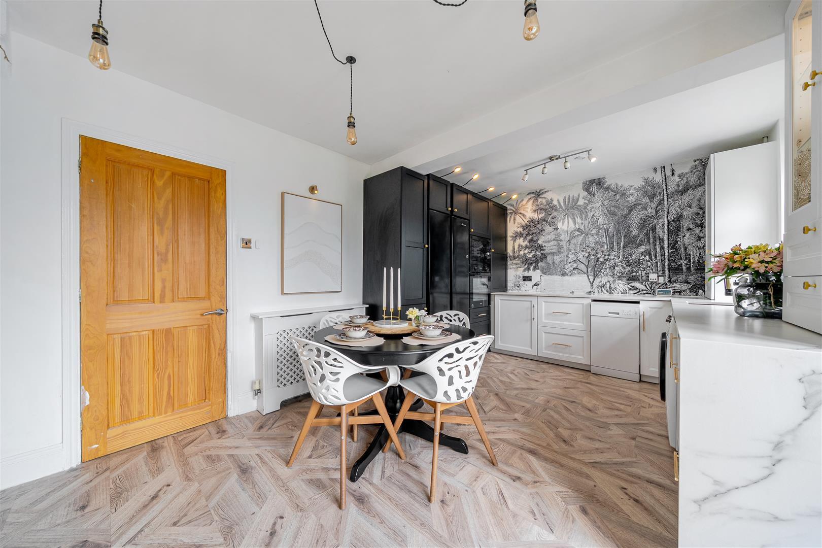 Property Image be512e11-c093-4e54-9d9e-914dce83b148