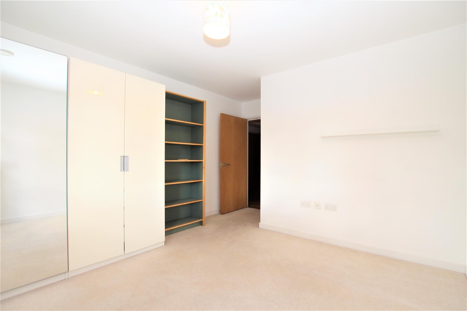 Property Image be58df61-d1d6-40d0-a965-f98cb457ac00