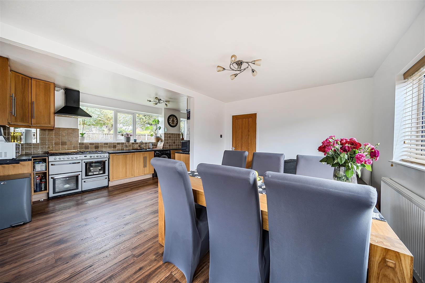Property Image be5bbc8f-8257-496e-824b-31c4b10ea51e