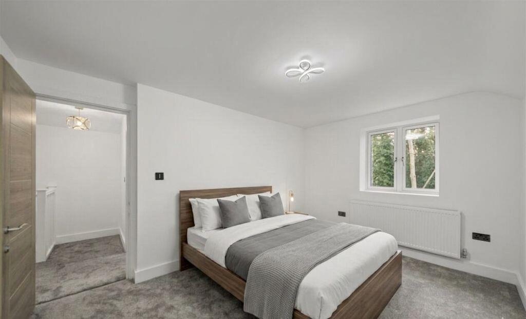 Property Image be5cfead-8d25-40a0-97cf-f2e7b0924163