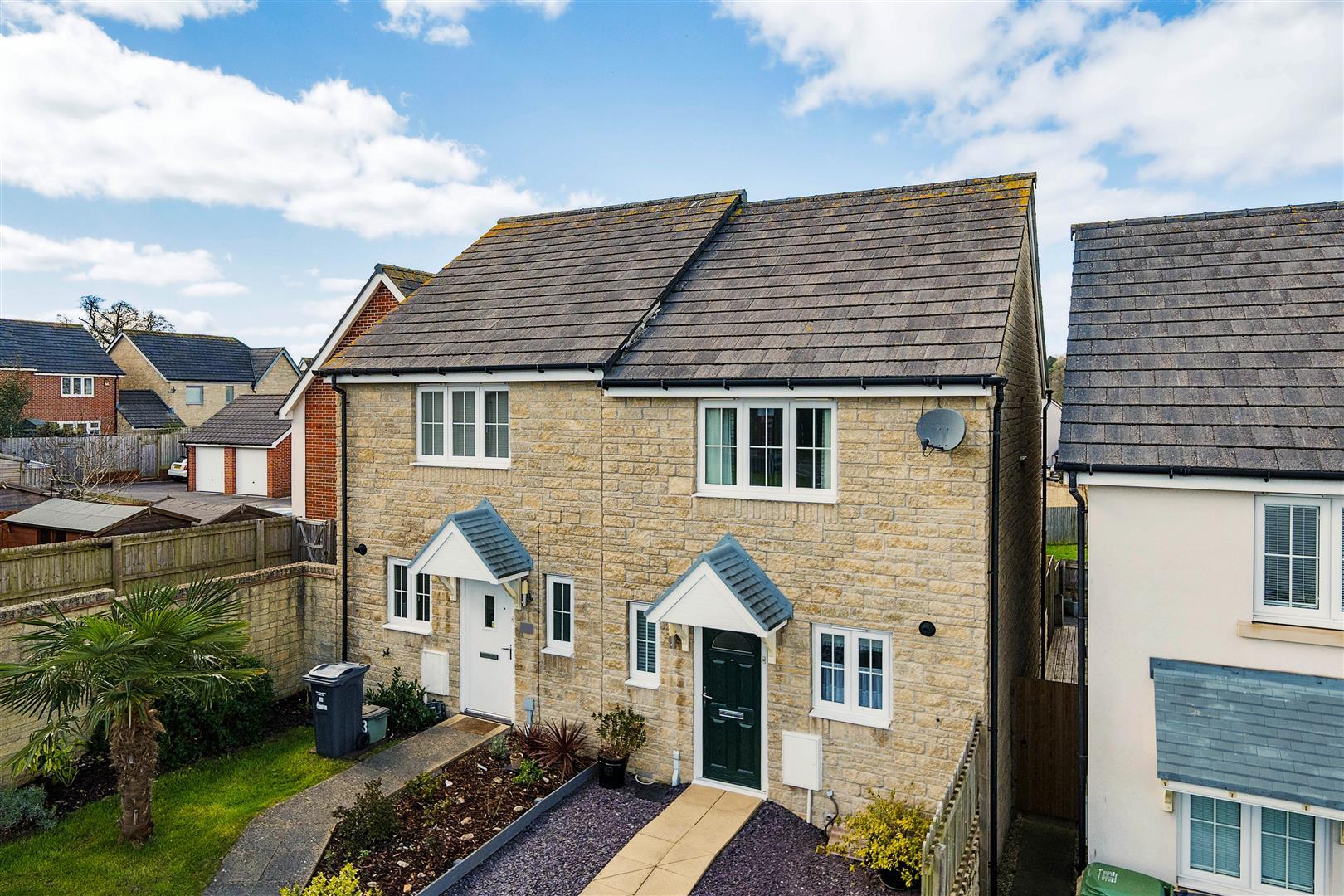 Property Image be62feb3-a703-4bc6-8f85-0ba5614bc436