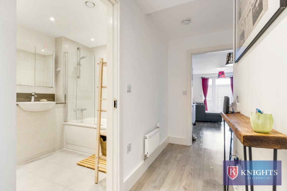 Property Image be716f8d-5096-42ac-a1b3-156b1e74b011