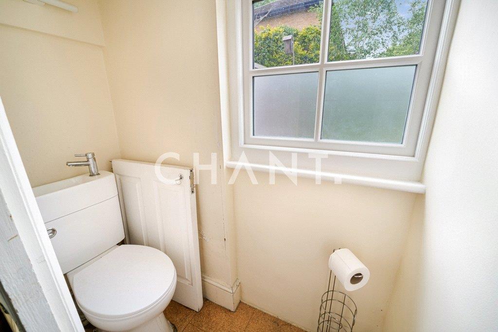 Property Image be9f42d2-7603-4bed-b406-12c3a174ea2b