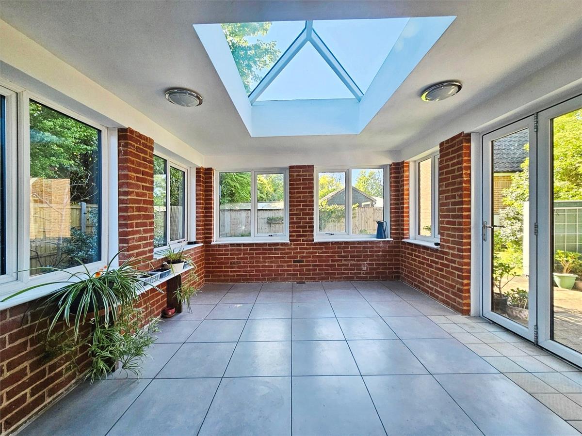 Property Image beb03128-ca5b-422c-b583-b235e06152f0