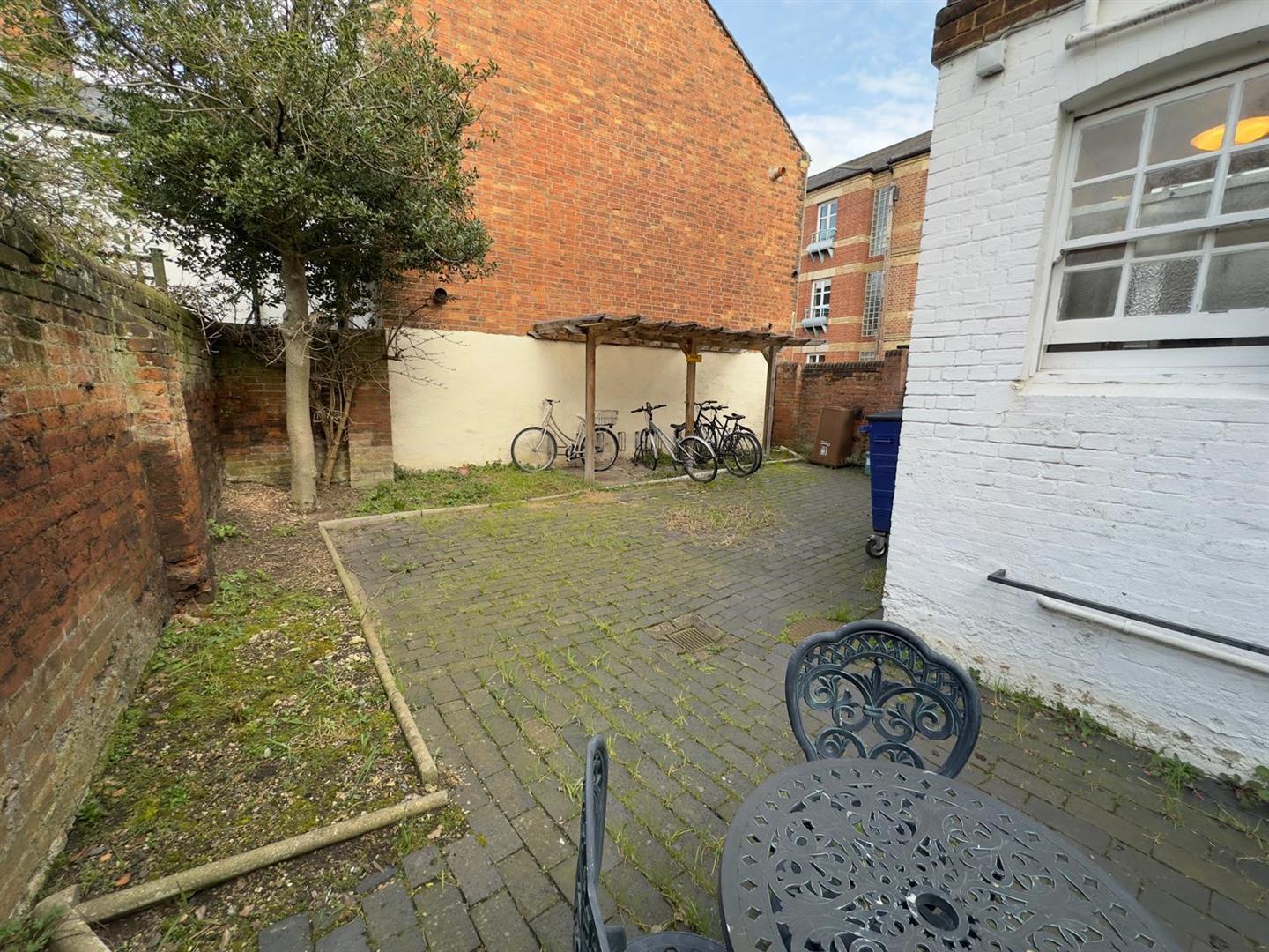 Property Image beb91174-cc06-461d-9c19-ea480a3ebf18