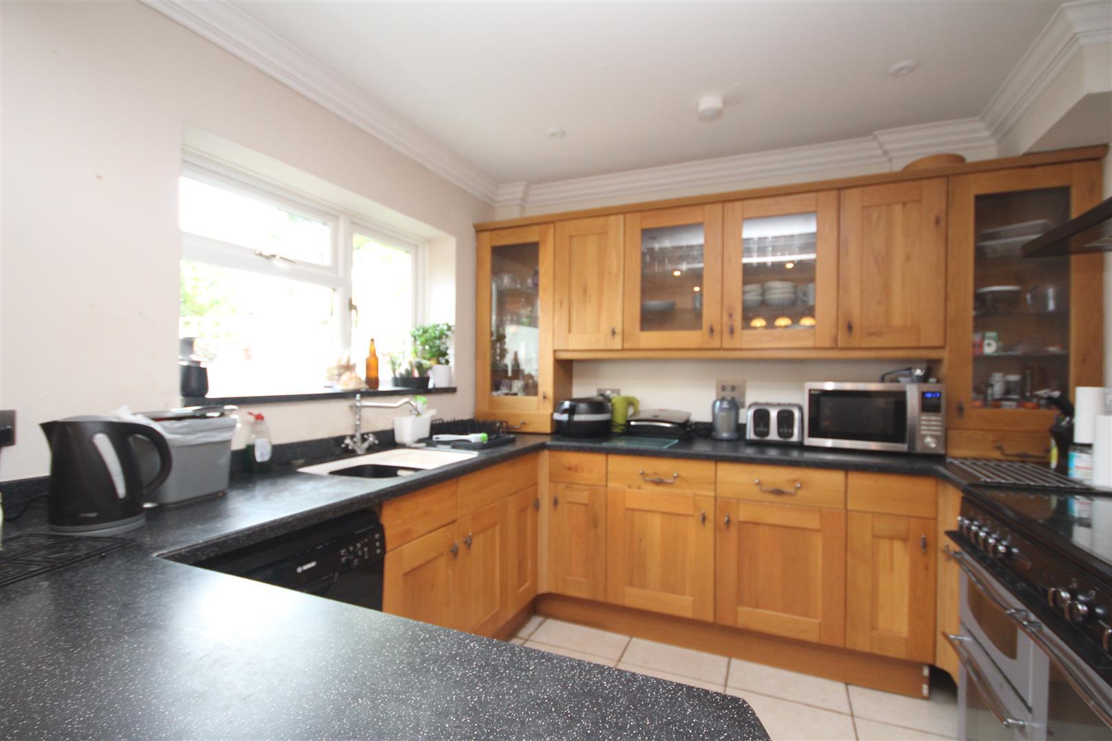 Property Image bebef8f7-35c9-4285-8ab8-3623d766893c