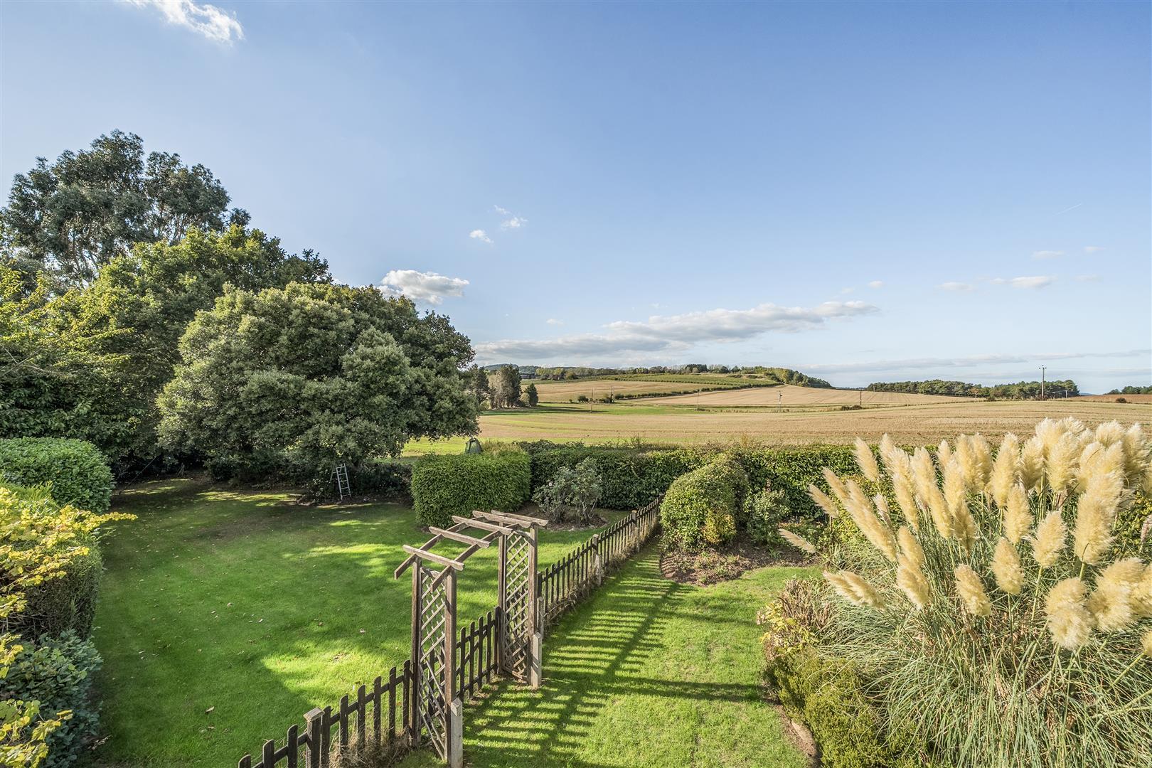 Property Image bec8d351-6310-42e3-b4d1-a0668ff98f38