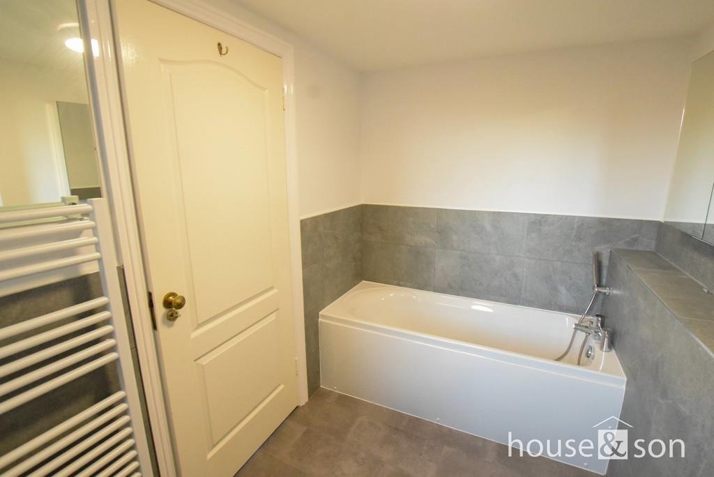 Property Image bece416e-8364-4a94-80e4-815f11931072