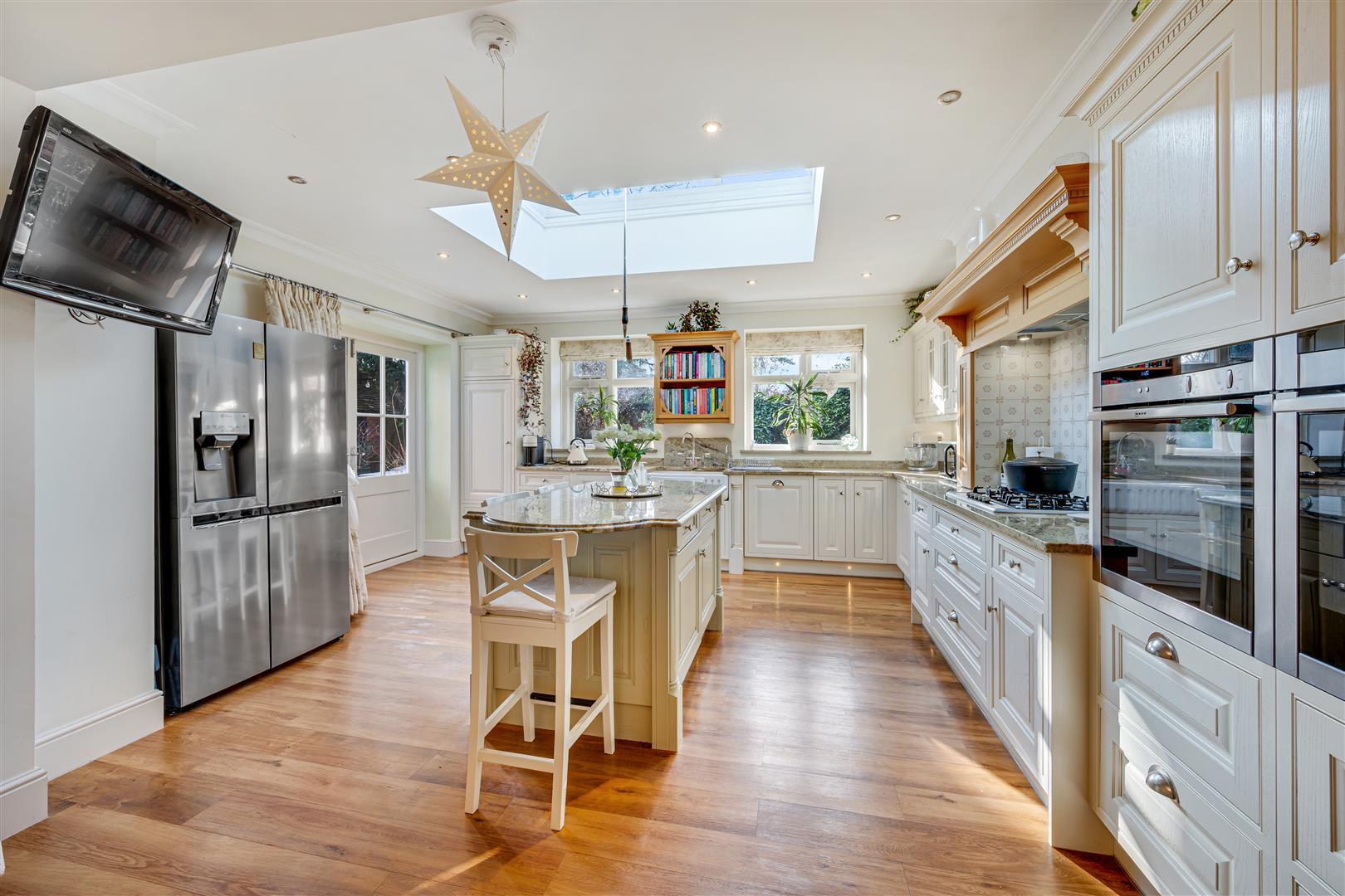 Property Image bed73737-1ca0-4283-ba81-b02c8d600174