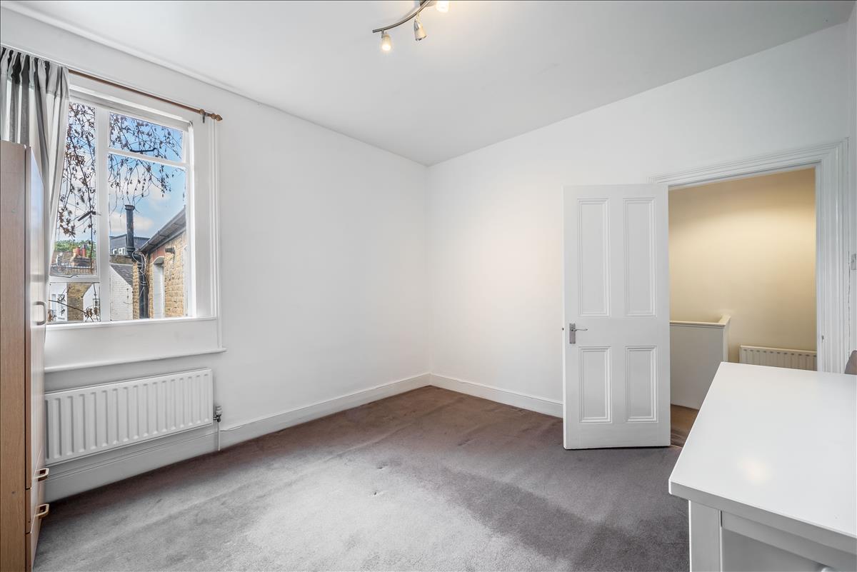 Property Image bef6a253-3d39-422f-9e92-17be13873151