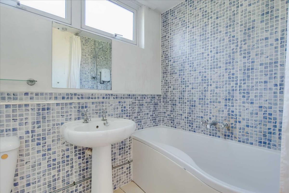 Property Image bf02826d-f58a-43b1-9d01-d24d67a09349
