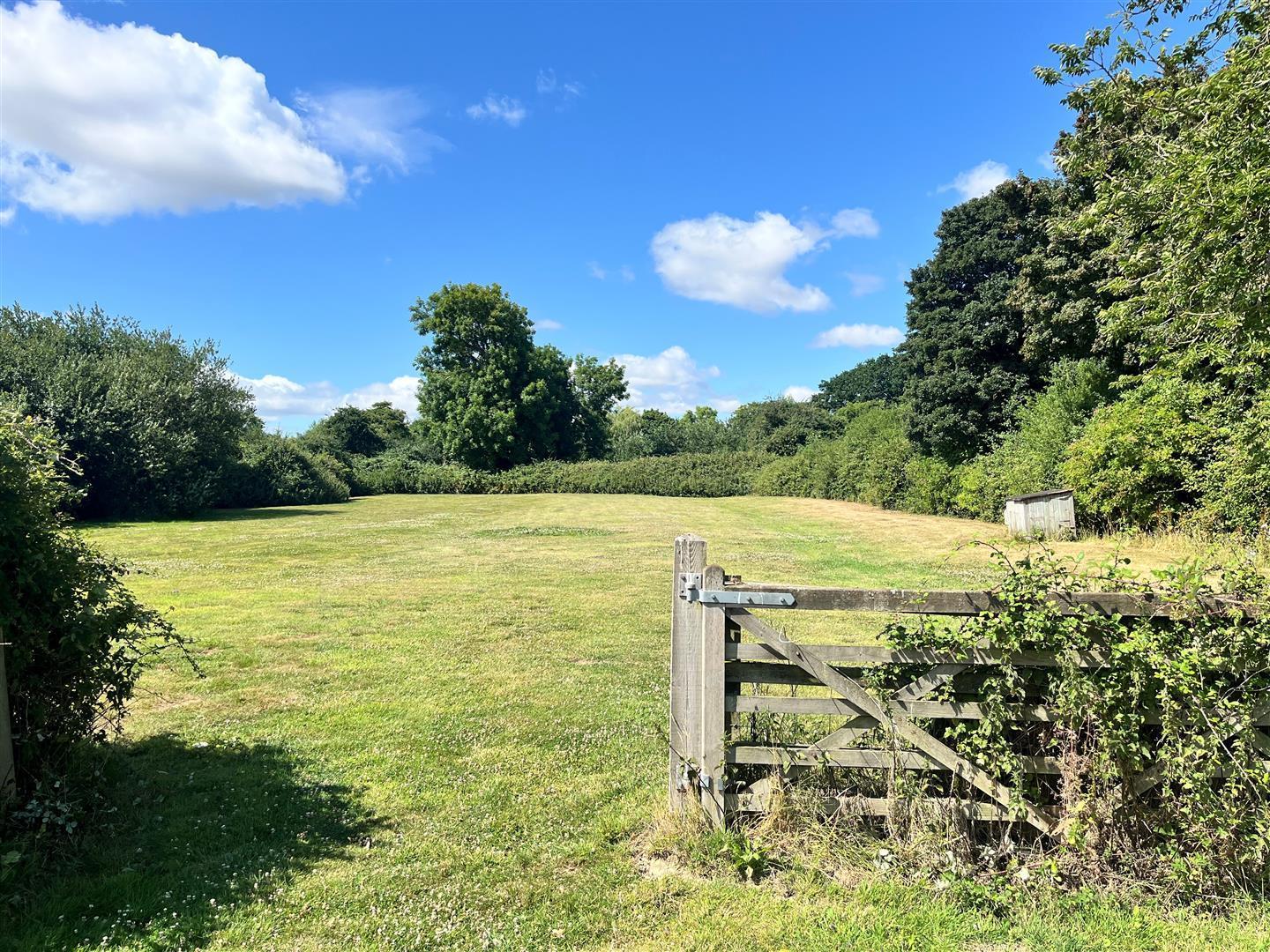 Property Image bf093c67-a44e-402a-87c2-92bbc46e0c23