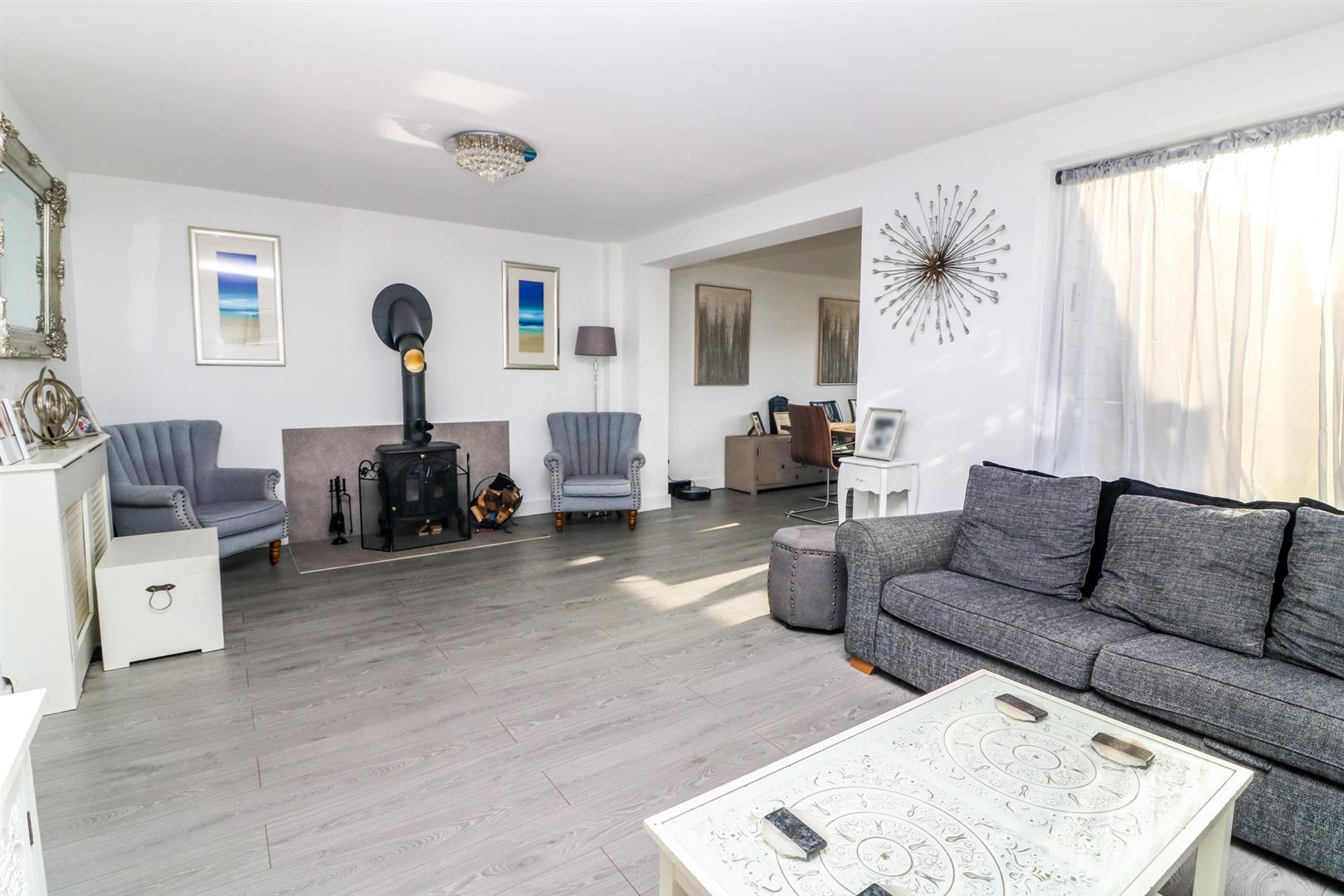 Property Image bf097fa1-3428-4bb0-a08c-7da918de2dae
